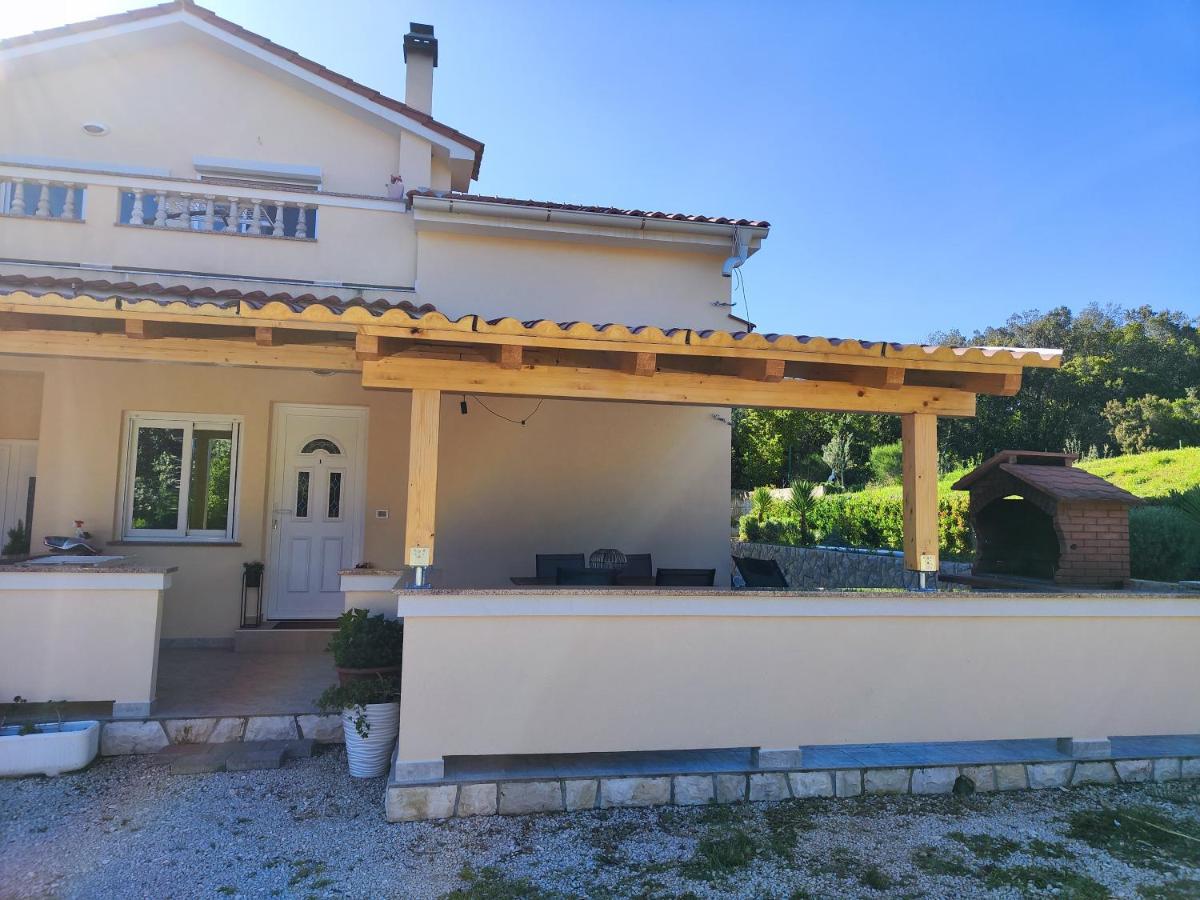 Apartmani "Sandro" Gonar Rab Town Exterior foto