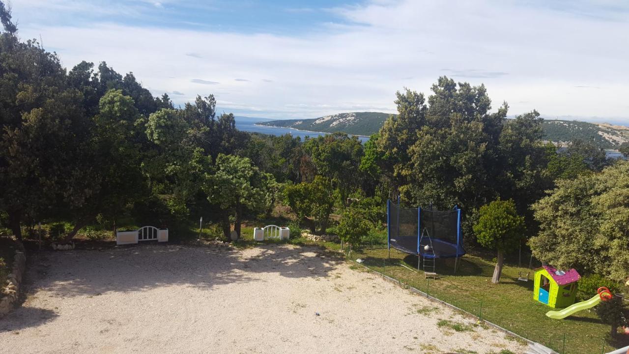 Apartmani "Sandro" Gonar Rab Town Exterior foto